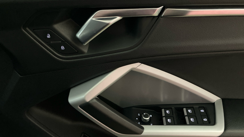 Audi Q3 35 TFSI Sport 5dr S Tronic Petrol Estate